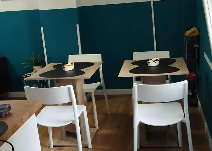Unmei Gasthuis 4*